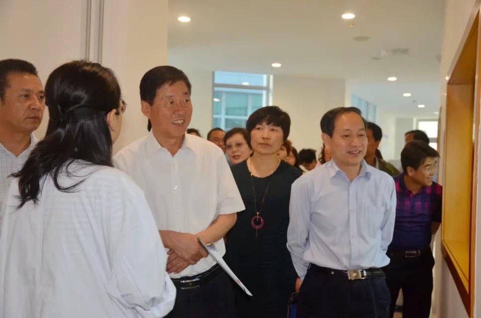 民革宝鸡市委员会主委宋建国带队视察宝鸡市创建国家食品安全示范城市工作